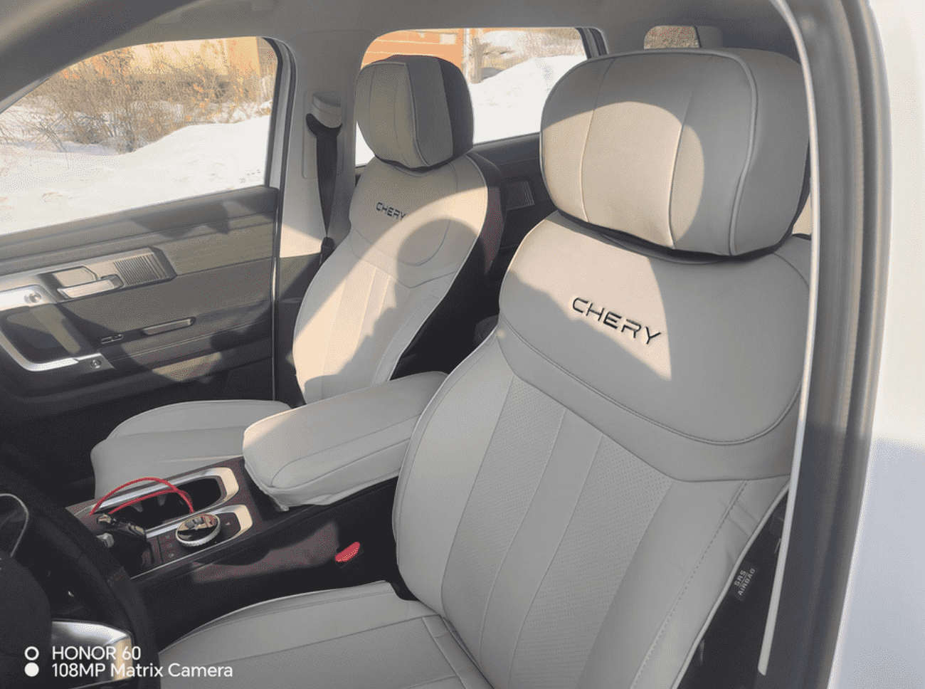 Xevaban.com ở 214 Giải Phóng là đơn vị chuyên cung cấp phụ kiện oto, đồ chơi oto, phụ tùng oto, phụ kiện jaecoo j7, đồ chơi jaecoo j7, xevaban, 214 giải phóng, áo ghế jaecoo j7, bọc ghế da jaecoo j7, bộ áo ghế jaecoo j7, bọc ghế jaecoo j7.